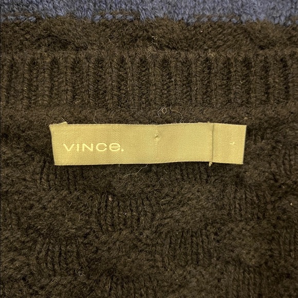 VGUC Vince navy and lighter blue cable knit crew neck long sleeve sweater wool - Picture 12 of 13